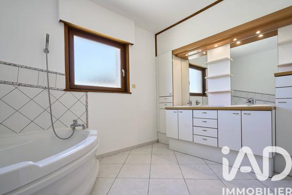 Maison à vendre 6 pièces 169 m² Roubaix