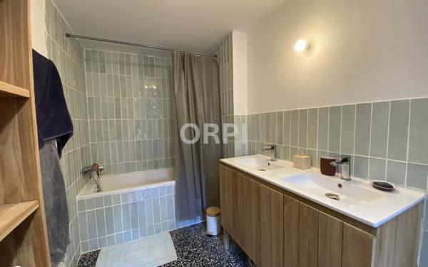 Maison à vendre    3 pièces •  Carpentras