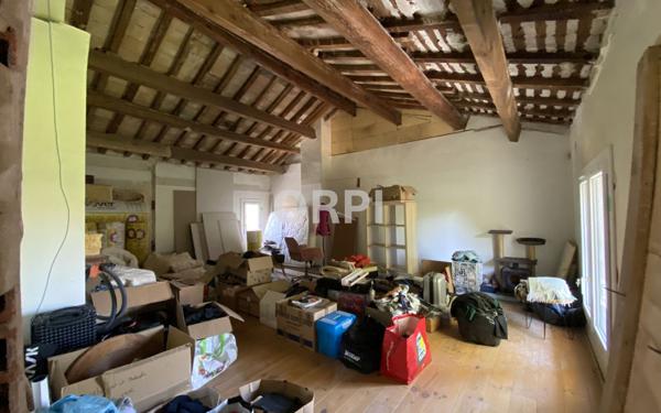 Maison à vendre    3 pièces •  Carpentras