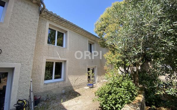 Maison à vendre    3 pièces •  Carpentras