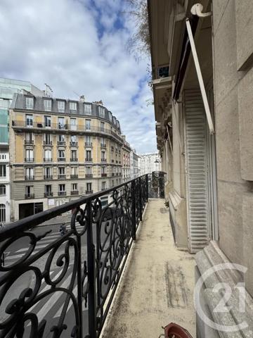 Appartement Duplex à vendre  2 pièces - 65,43 m 2   PARIS  - 75003