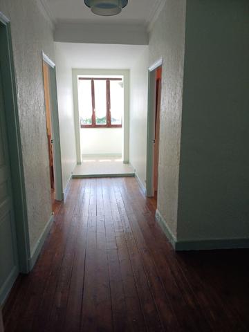 Maison spacieuse et lumineuse sur Vernantes à venir découvrir sans tarder !