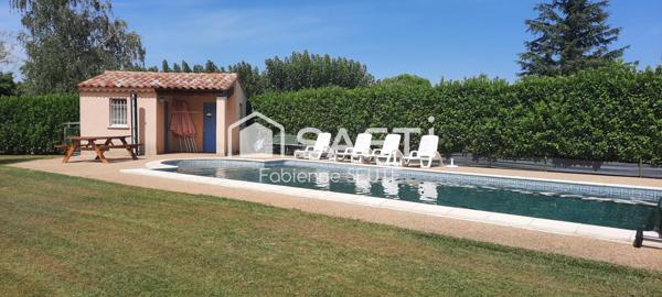 année 2003, 4 pièces, 91 m2 - terrain 2974 m2, piscine
