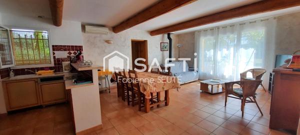 année 2003, 4 pièces, 91 m2 - terrain 2974 m2, piscine