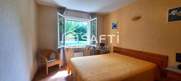 année 2003, 4 pièces, 91 m2 - terrain 2974 m2, piscine