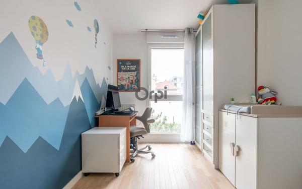 Appartement à vendre    4 pièces • 78,04 m2 Joinville-le-Pont