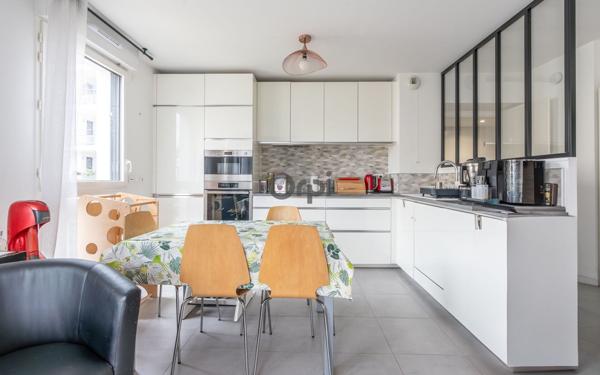 Appartement à vendre    4 pièces • 78,04 m2 Joinville-le-Pont