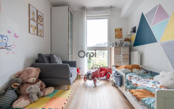 Appartement à vendre    4 pièces • 78,04 m2 Joinville-le-Pont