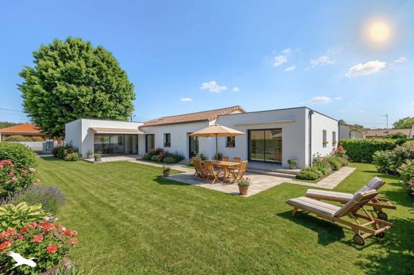 Maison à vendre |                                       Marcheprime |                                        7 pièces  |  171 m²