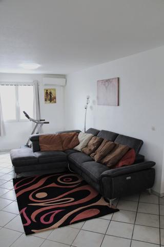 Superbe Duplex T4 de 105 m² – Vues Mer, Forêt et Parc – Baie-Mahault