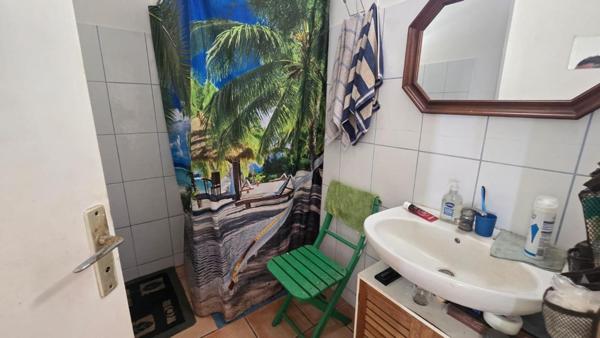 Rare bungalow résidence calme avec piscine