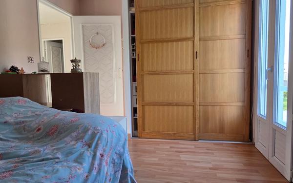 Maison à vendre    5 pièces •  Rochefort