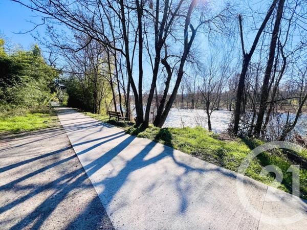 Appartement F3 à vendre  3 pièces - 89,24 m2 ST PRIVAT - 07