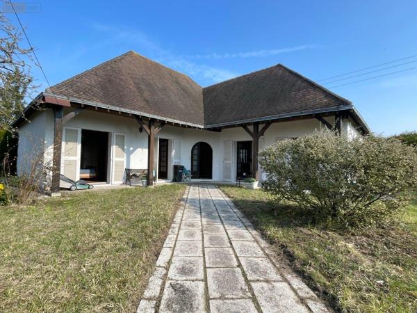 Maison à vendre à Sainte-Maure dans l'Aube (10150), ref : 10376/1259