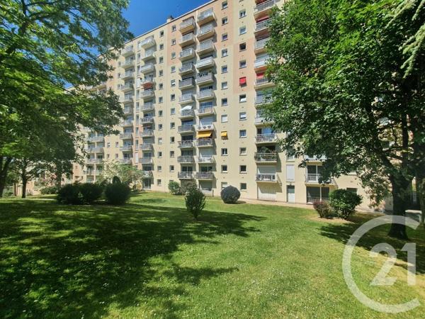 Appartement F4 à vendre  4 pièces - 60,63 m 2   FRESNES  - 94