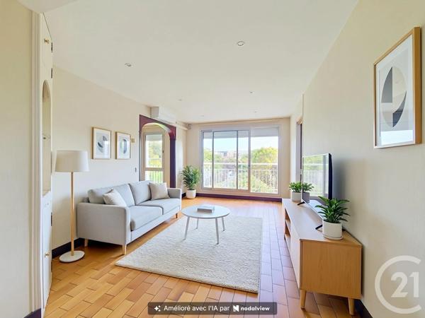 Appartement F4 à vendre  4 pièces - 60,63 m 2   FRESNES  - 94