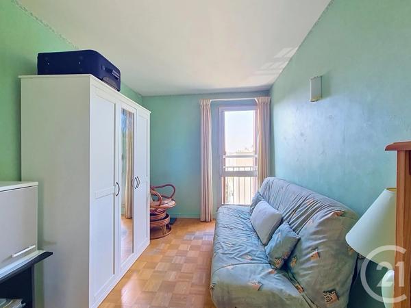 Appartement F4 à vendre  4 pièces - 60,63 m 2   FRESNES  - 94
