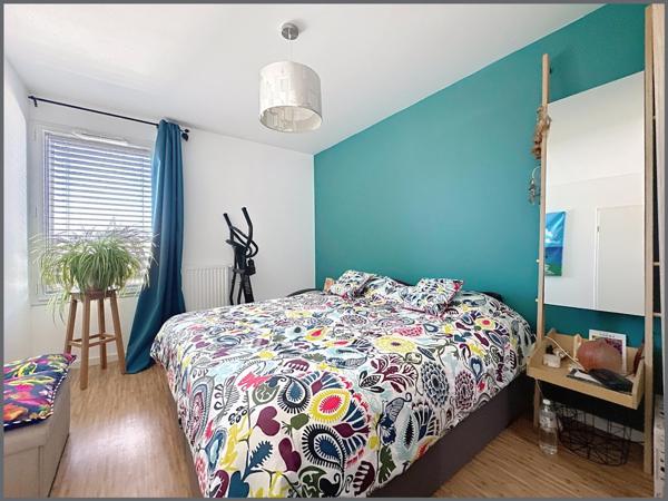 Grand T5 de 104m2 avec terrasse au dernier étage !