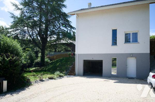Maison de 2022 : 4 chambres 102m² + garage 40m², terrain 712m², DPE A - Vieugy Seynod (74600) ANNECY