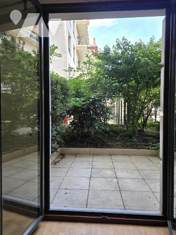 Paris 15e Grenelle - Cabinet médical / professions libérales – Paris 15e – RDC – terrasse privative