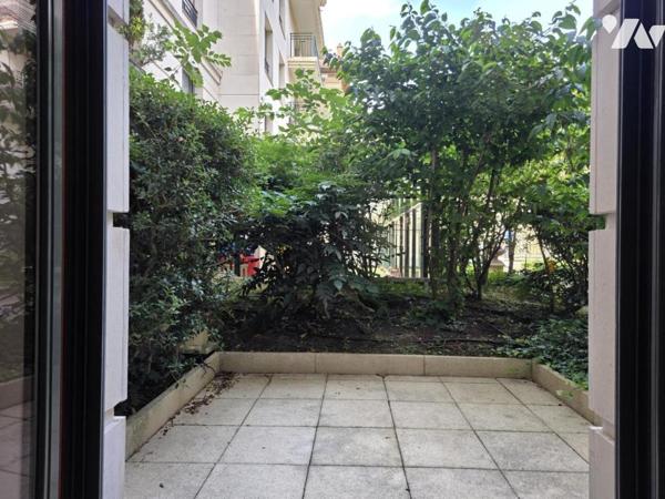 Paris 15e Grenelle - Cabinet médical / professions libérales – Paris 15e – RDC – terrasse privative