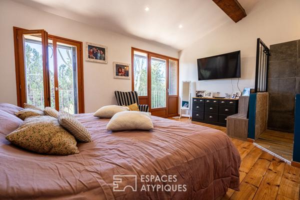 Ancien chai rénové avec extension contemporaine et piscine