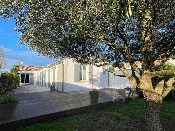 Charmante maison 3 chambres sur terrain de 1084 m² proche plage