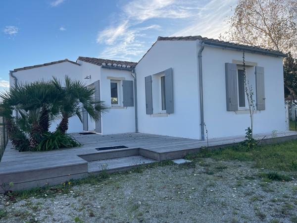 Charmante maison 3 chambres sur terrain de 1084 m² proche plage