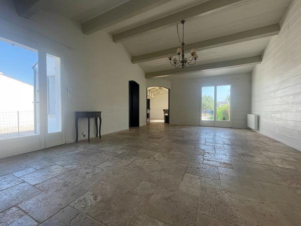 Charmante maison 3 chambres sur terrain de 1084 m² proche plage