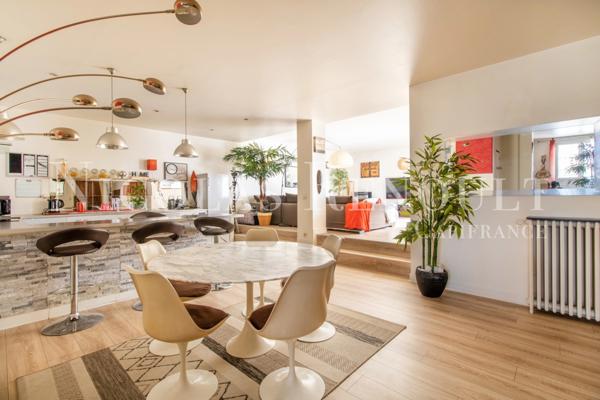 Loft avec terrasse, proche du centre-ville