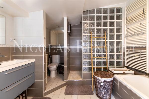 Loft avec terrasse, proche du centre-ville