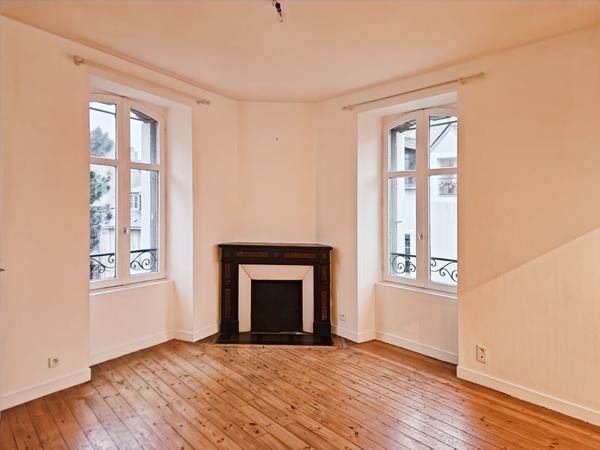 T2 de caractère au coeur de Saint Patern