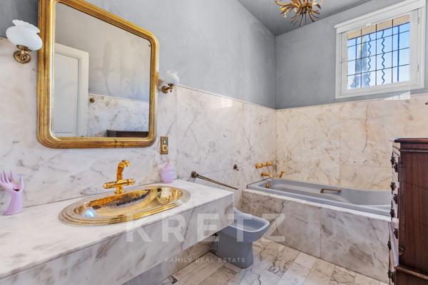 Au coeur même du village de Gréoux-les-Bains