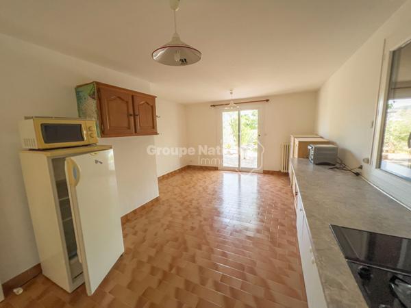 Lorgues (83510) Villa Lorgues 6 pièce(s) 131 m2, studio, piscine, garage.