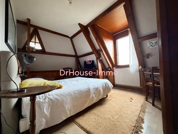 Maison à vendre 7 pièces de 196 m²