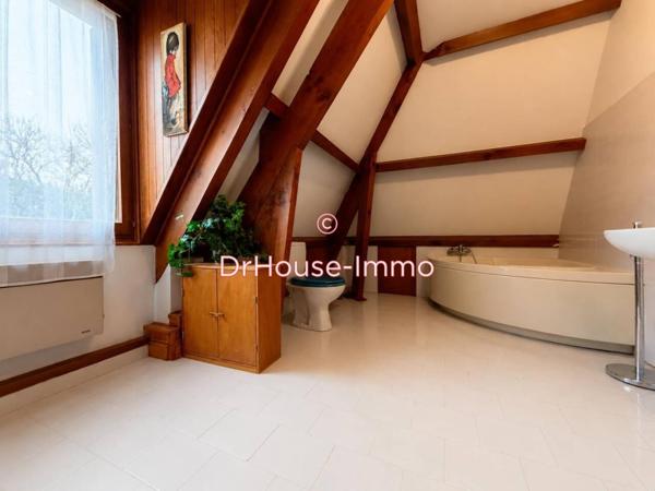 Maison à vendre 7 pièces de 196 m²