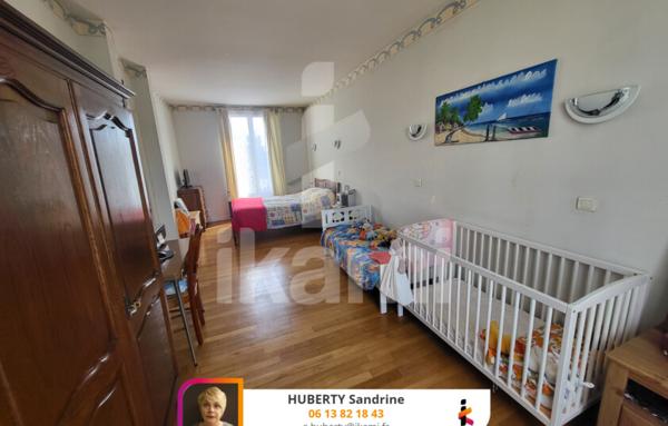 Bondy  grande maison familiale ou divisible en 3 appartements