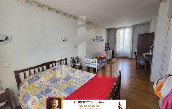 Bondy  grande maison familiale ou divisible en 3 appartements