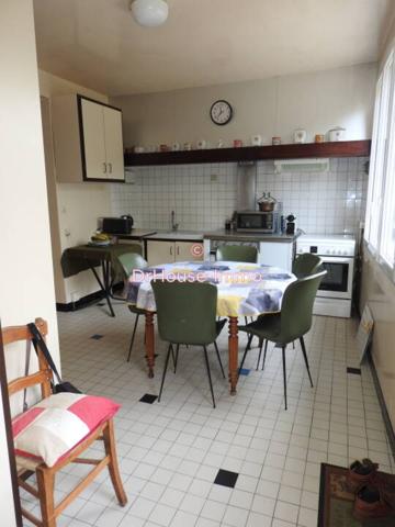 Maison à vendre 10 pièces de 173 m²