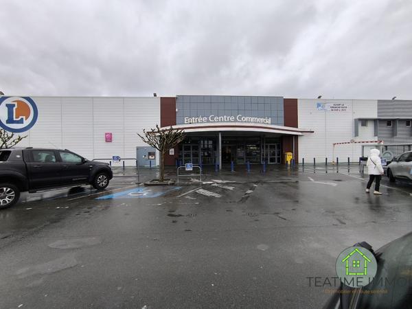 Surface de vente commercial