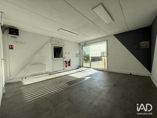 Location local d’activité 558 m² Boissy-sous-Saint-Yon