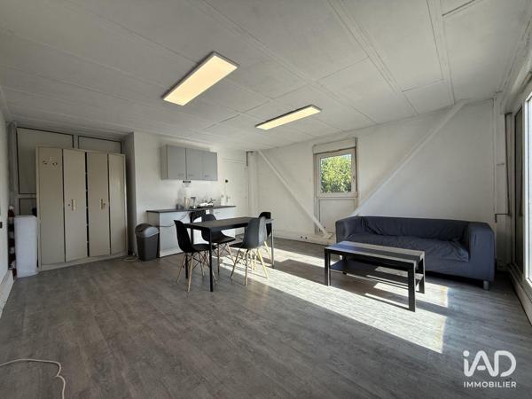 Location local d’activité 558 m² Boissy-sous-Saint-Yon