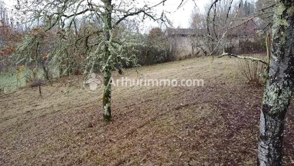 Vente Terrain 1813 m2 à Saint-Astier