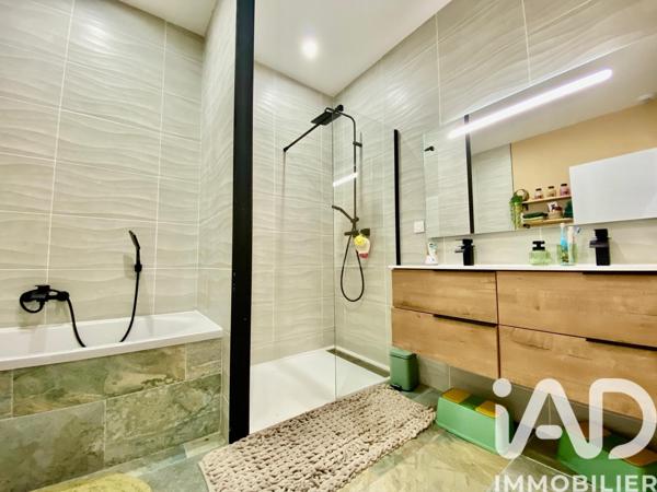 Maison à vendre 5 pièces 185 m² Coursan