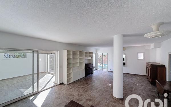 Maison à vendre    5 pièces •  Perpignan