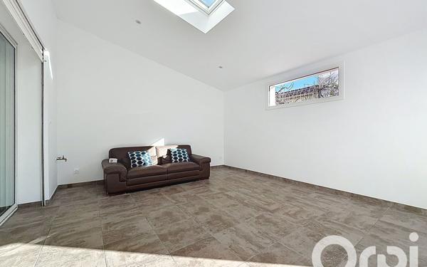 Maison à vendre    5 pièces •  Perpignan