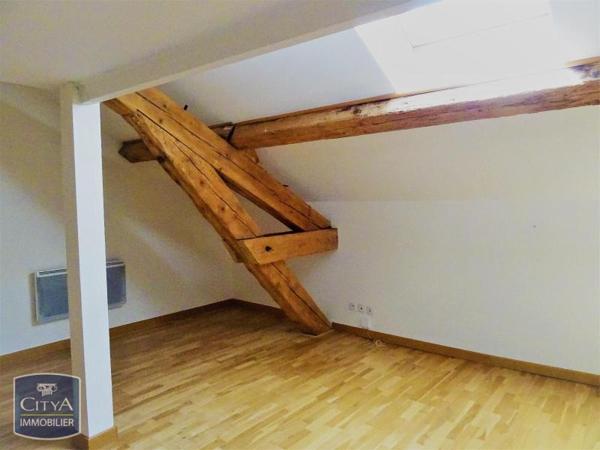 Appartement à louer 1 pièce 22.98m² Bourg-en-Bresse (01000)