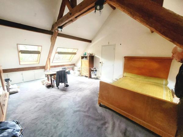 Vente                                                      Maison
                        
                     6 pièces                      120 m2                     à Clamart