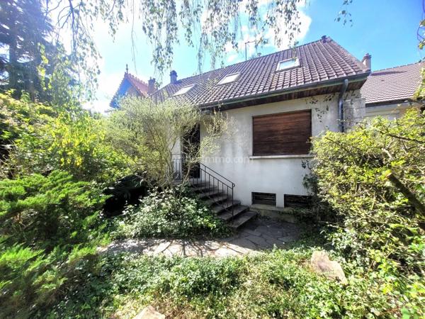 Vente                                                      Maison
                        
                     6 pièces                      120 m2                     à Clamart