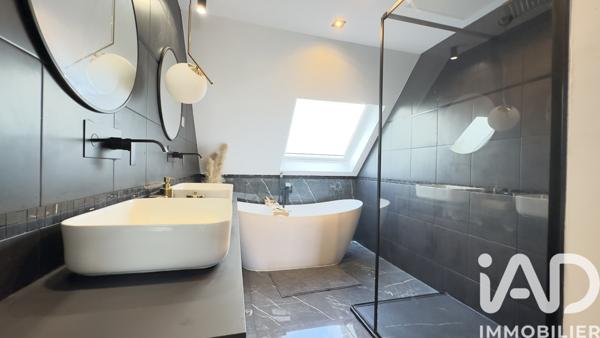 Maison à vendre 7 pièces 165 m² Élancourt